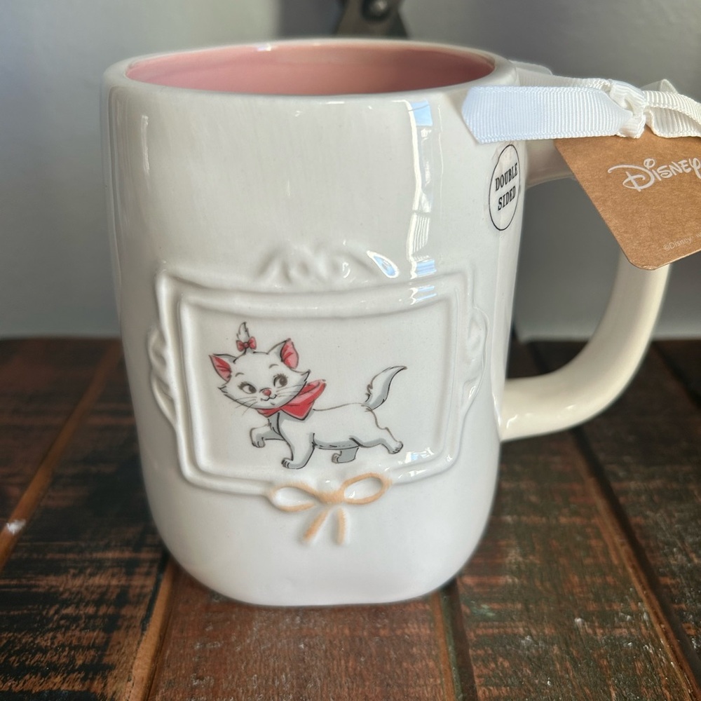 Rae Dunn Disney Aristocats Marie EVERYONE WANTS TO BE A CAT Mug Bow NEW